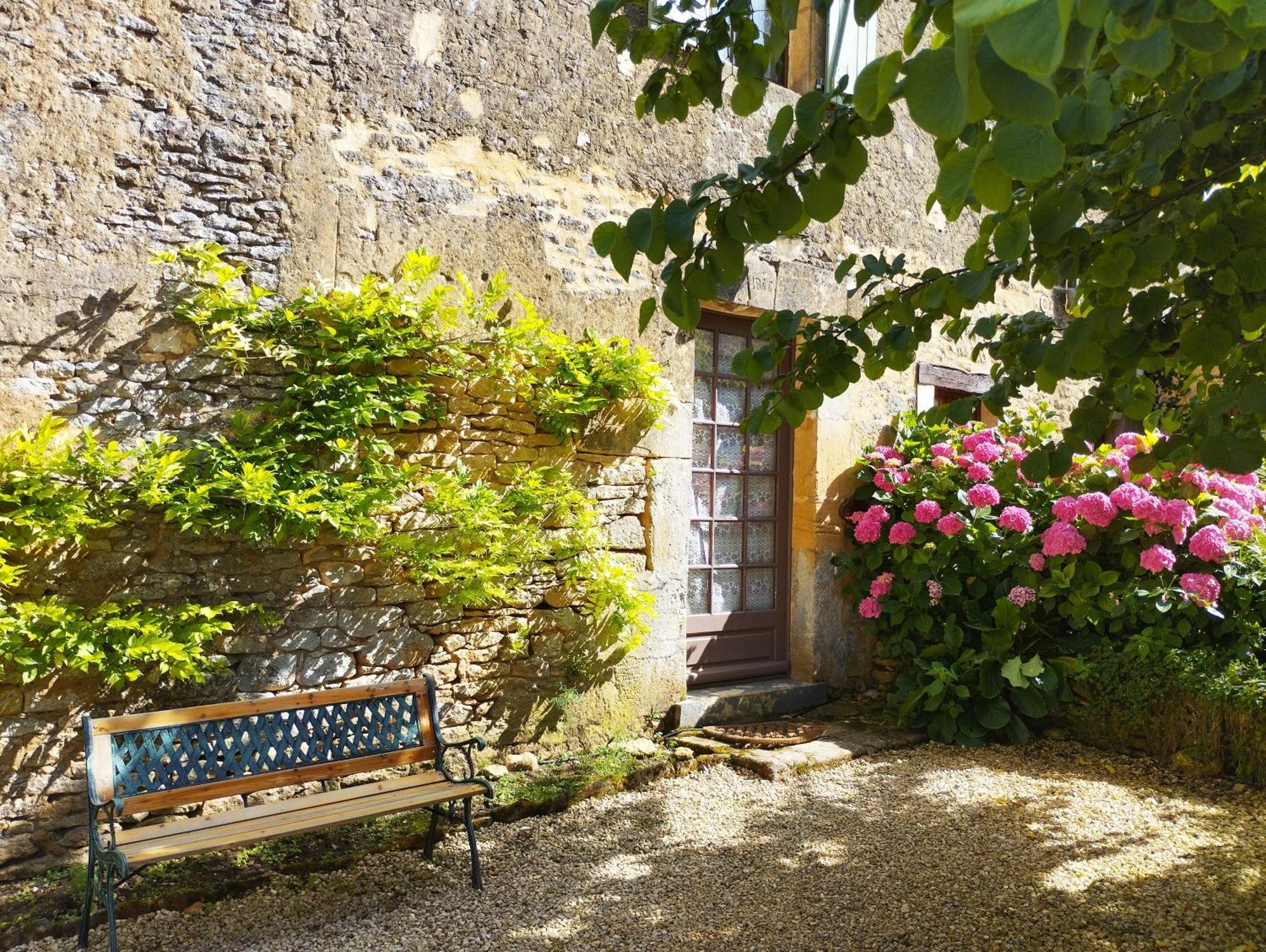 La Vieille Ferme: Superbe Complexe De 3 Gites En Pierre Avec Piscine Au Coeur Du Perigord Noir Saint-Genies Zewnętrze zdjęcie